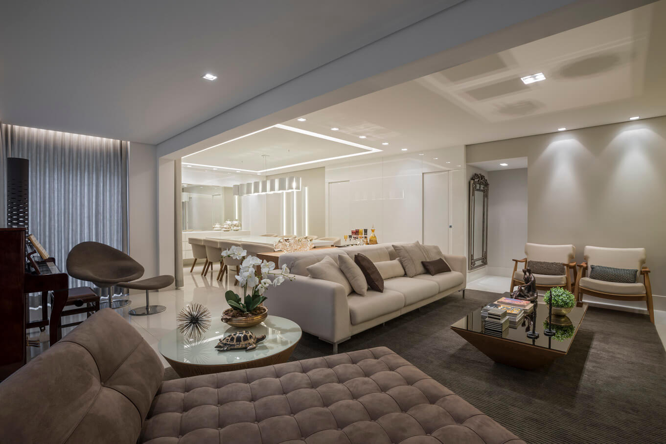Apartamento: A Grande Família - Carolina Lage